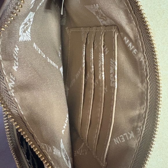 Anne Klein 2pc Taupe & Leopard print Wristlet with Gold Zipper - Picture 8 of 10